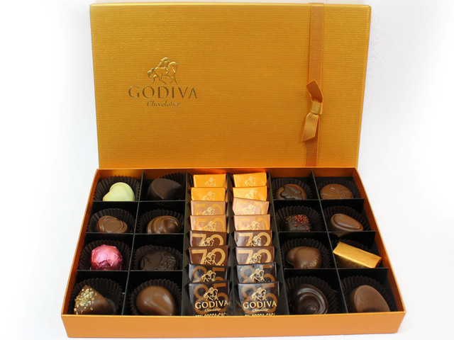 Gift Accessories - Godiva Gold Collection 32pcs - L3106609 Photo